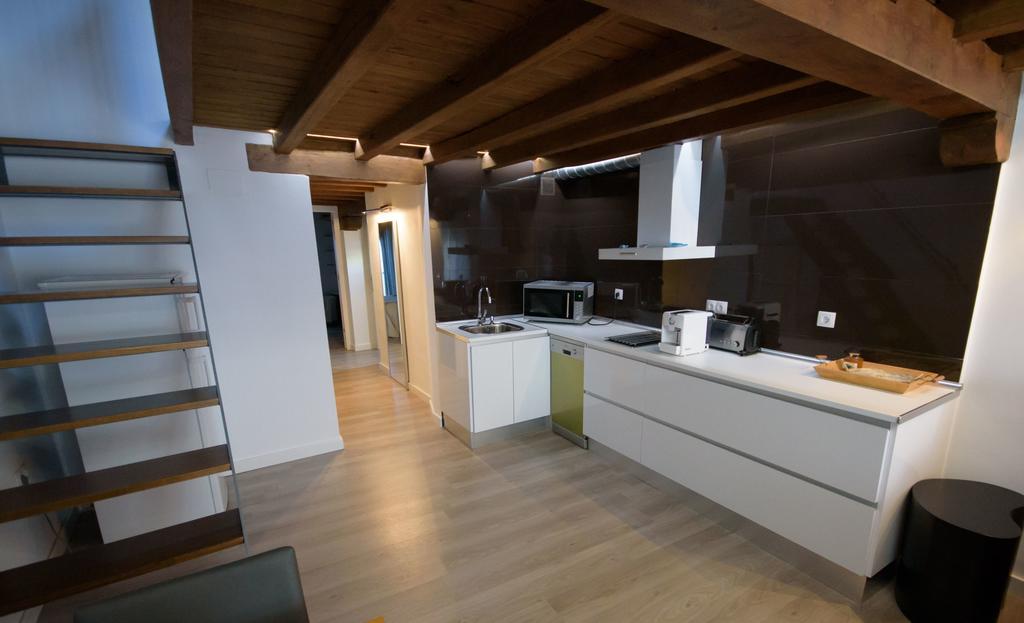 Pintores Rooms Apartamentos Turisticos Caces Kültér fotó